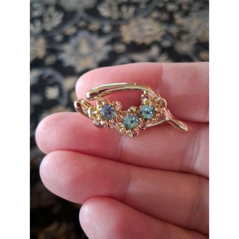 Vintage Gold Tone Wishbone Flower Blue Rhinestones Pin Brooch Jewelry